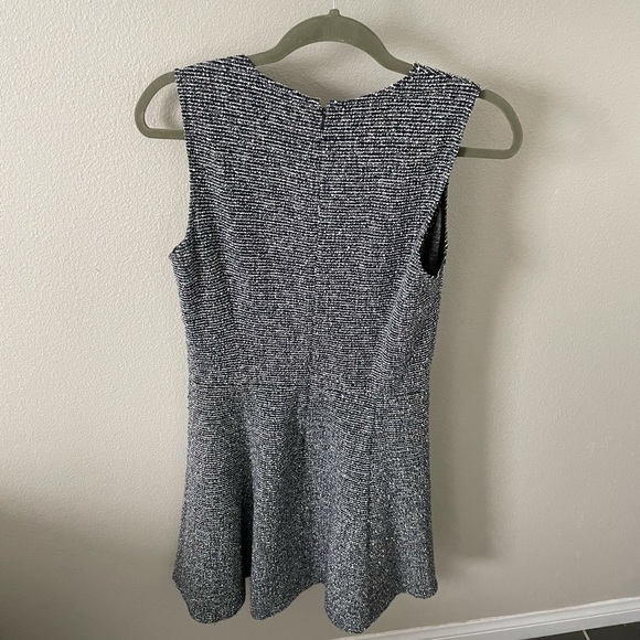 Theory Dress - Picture 2 of 3